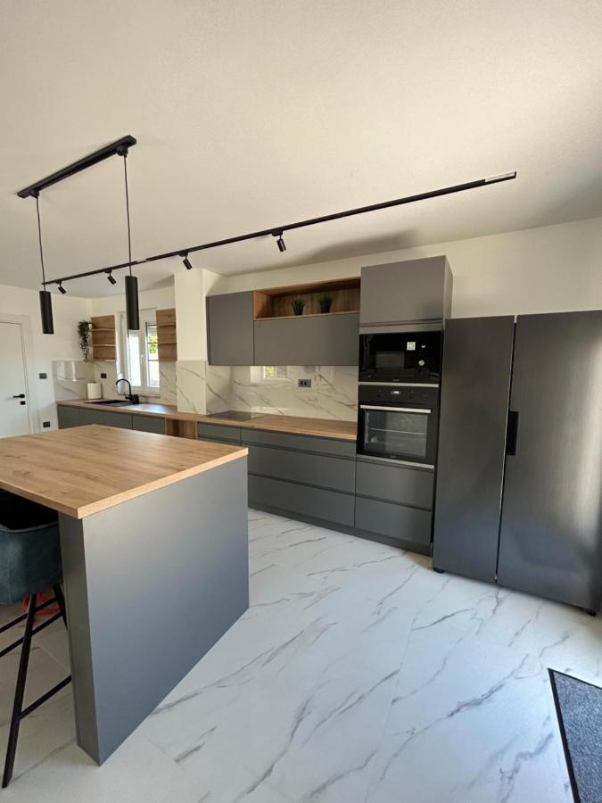Villa Kety Baška Екстериор снимка