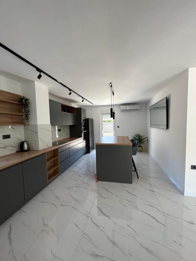 Villa Kety Baška Екстериор снимка